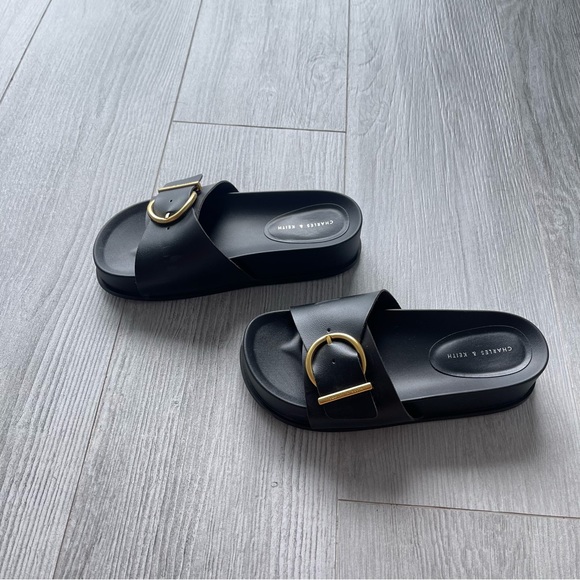 Platform sandals - Picture 4 of 7